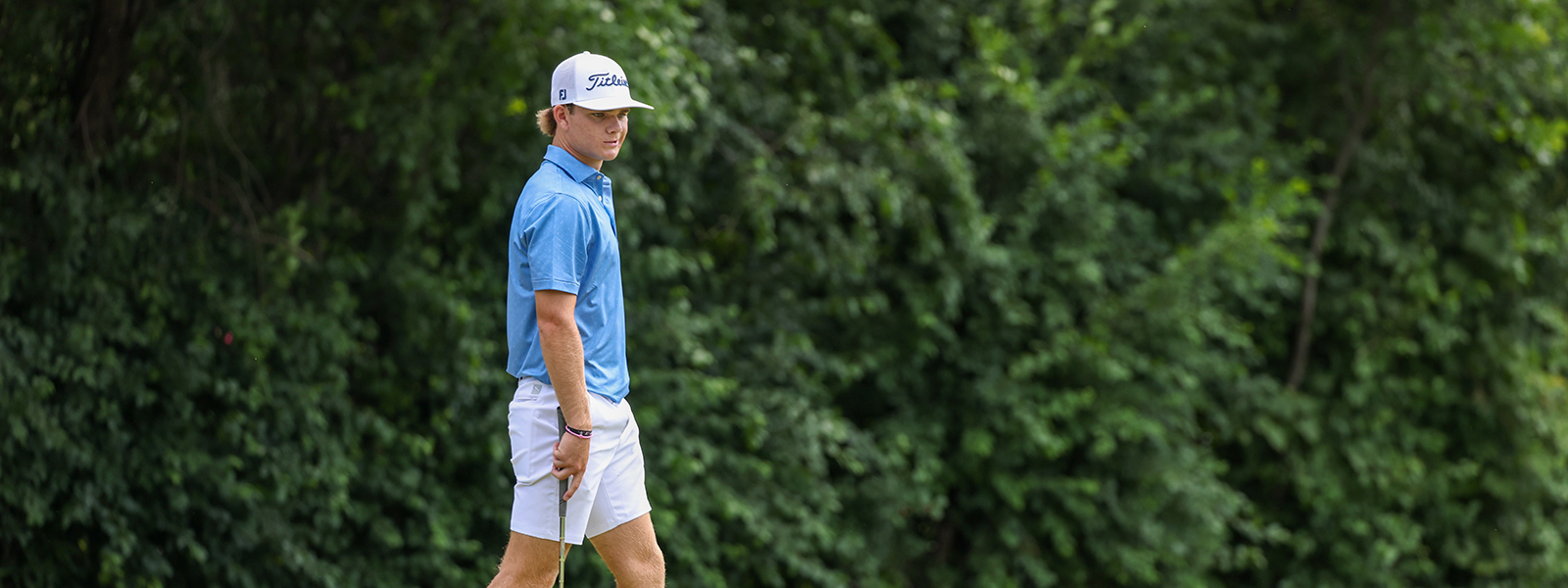 Pregler takes two-shot lead at Western Junior