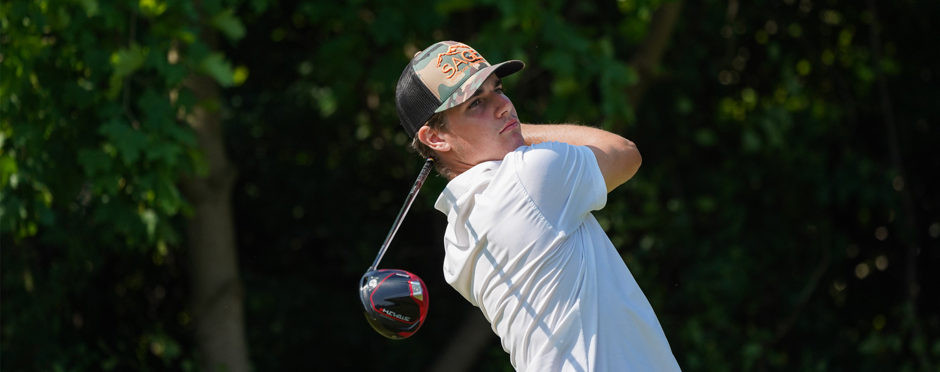 Claycomb leads after round one the 105th Western Junior